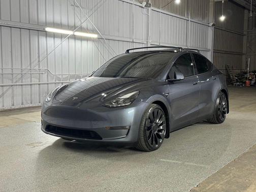 Midnight Silver Metallic 2023 Tesla Model Y Performance Dual Motor All-Wheel Drive