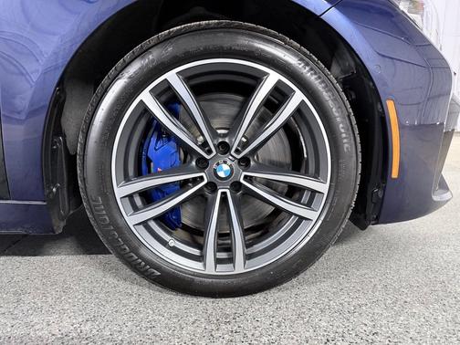 Tanzanite Blue II Metallic 2022 BMW 750 i xDrive