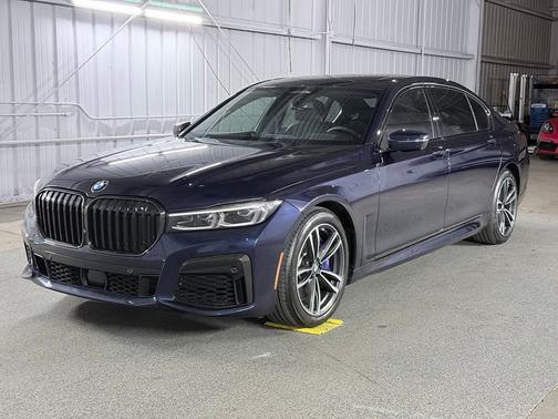 Tanzanite Blue II Metallic 2022 BMW 750 i xDrive