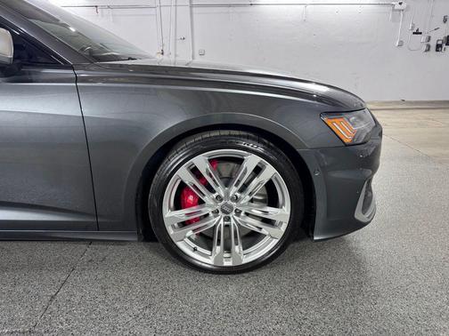 Daytona Gray Pearl Effect 2020 Audi S6 2.9T Prestige