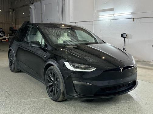 2022 Tesla Model X Plaid Tri Motor All-Wheel Drive
