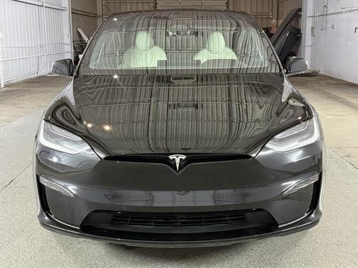 2022 Tesla Model X Plaid Tri Motor All-Wheel Drive