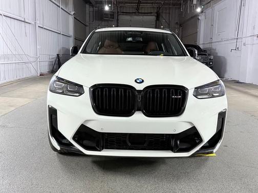 Alpine White 2024 BMW X4 M Base