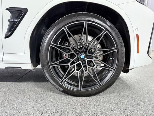 Alpine White 2024 BMW X4 M Base