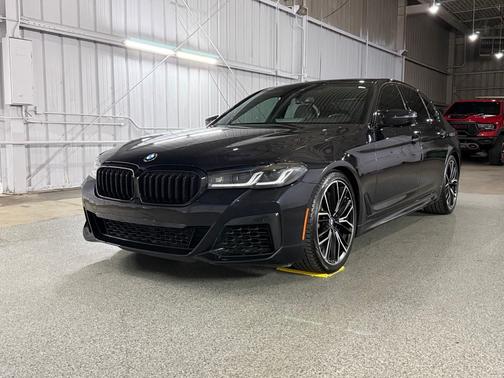 Carbon Black Metallic 2021 BMW M550 i xDrive