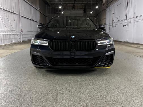 Carbon Black Metallic 2021 BMW M550 i xDrive