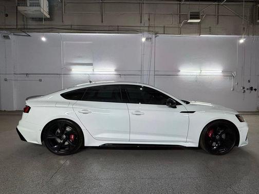 2021 Audi RS 5 2.9T