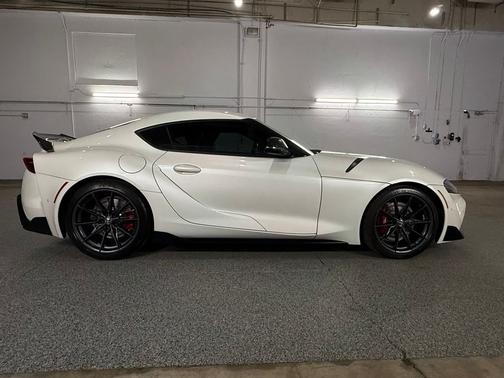 Absolute Zero 2023 Toyota GR Supra 3.0 Premium