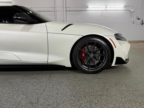 Absolute Zero 2023 Toyota GR Supra 3.0 Premium
