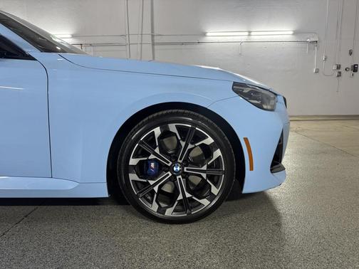 2025 BMW M240 i xDrive