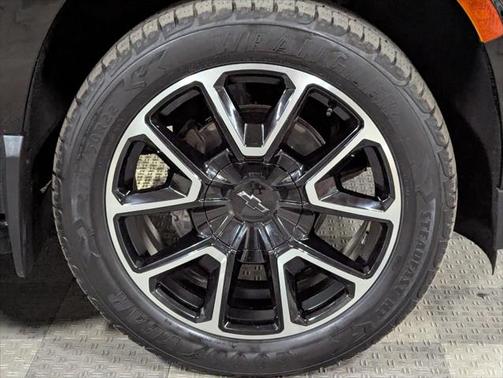 2022 Chevrolet Tahoe 4WD RST