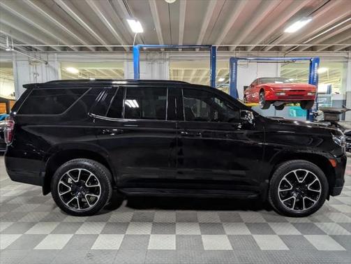 2022 Chevrolet Tahoe 4WD RST