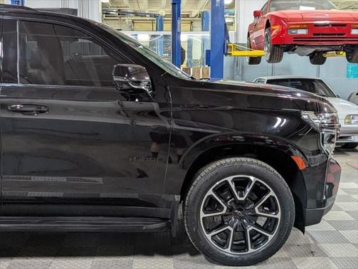2022 Chevrolet Tahoe 4WD RST