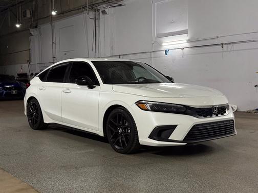 White 2022 Honda Civic Sport