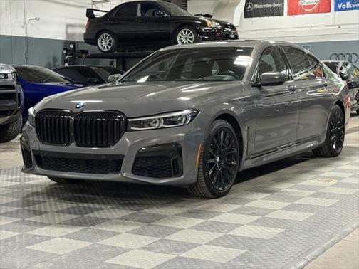 2022 BMW 750 i xDrive
