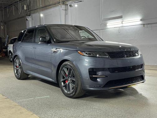 Varesine Blue Metallic 2023 Land Rover Range Rover Sport SE