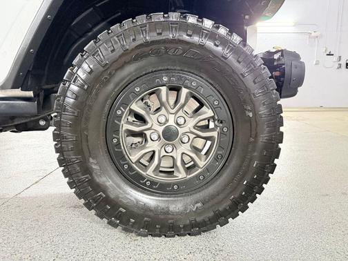 Bright White Clearcoat 2021 Jeep Wrangler Unlimited Rubicon 392