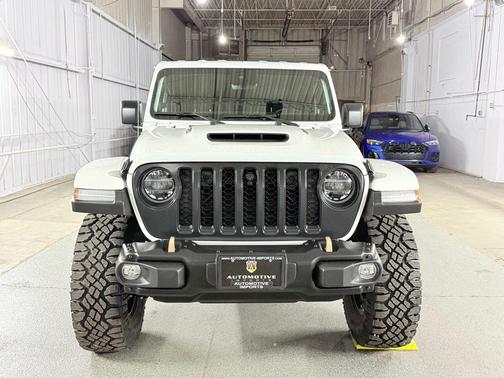 Bright White Clearcoat 2021 Jeep Wrangler Unlimited Rubicon 392