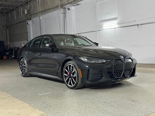 Black Sapphire Metallic 2024 BMW i4 Gran Coupe M50