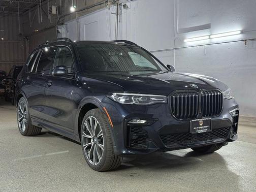 2022 BMW X7 xDrive40i