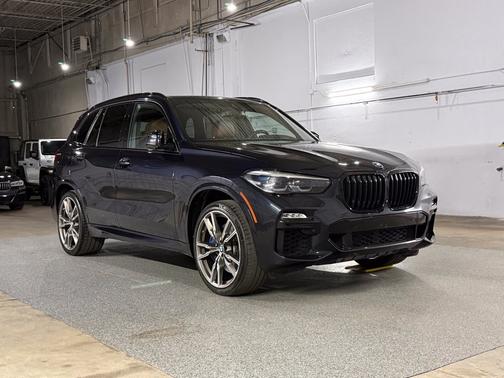 Carbon Black Metallic 2021 BMW X5 M50i