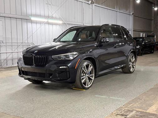 Carbon Black Metallic 2021 BMW X5 M50i
