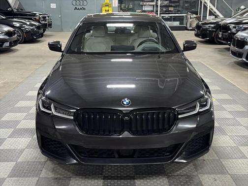 2022 BMW 530 i xDrive