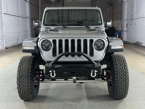 Billet Silver Metallic Clearcoat 2020 Jeep Gladiator Rubicon