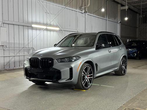 Frozen Pure Grey Metallic 2024 BMW X5 M60i