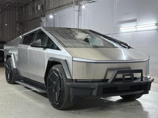 2024 Tesla Cybertruck Cyberbeast