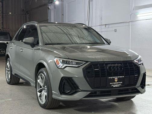 2021 Audi Q3 45 S line Premium Plus