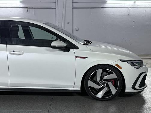 2022 Volkswagen Golf GTI 2.0T S DSG