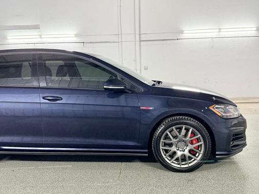 Night Blue 2018 Volkswagen Golf GTI 2.0T Autobahn 4-Door