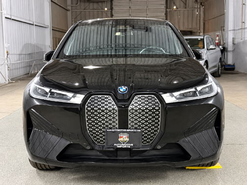 Black Sapphire Metallic 2023 BMW iX xDrive50
