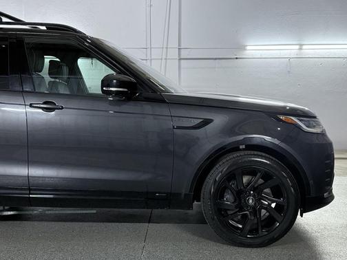 2022 Land Rover Discovery P360 HSE R-Dynamic