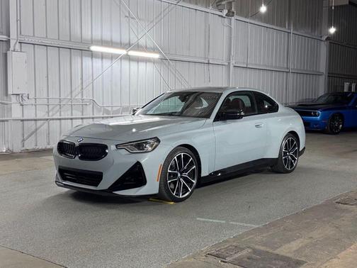 Brooklyn Gray Metallic 2024 BMW M240 i xDrive
