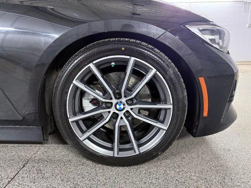 Black Sapphire Metallic 2020 BMW 330 xDrive