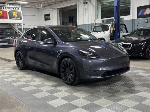 2023 Tesla Model Y Performance Dual Motor All-Wheel Drive