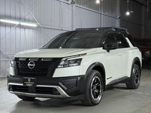 2023 Nissan Pathfinder Rock Creek 4WD