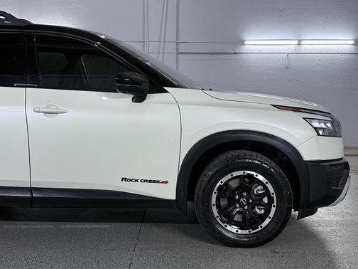 2023 Nissan Pathfinder Rock Creek 4WD