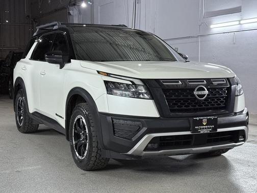 2023 Nissan Pathfinder Rock Creek 4WD