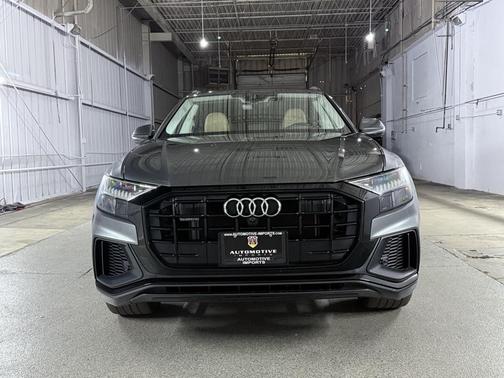 2022 Audi Q8 55 Prestige