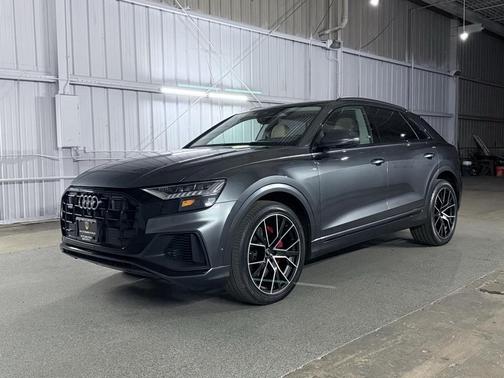 2022 Audi Q8 55 Prestige