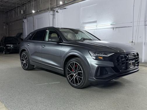 2022 Audi Q8 55 Prestige