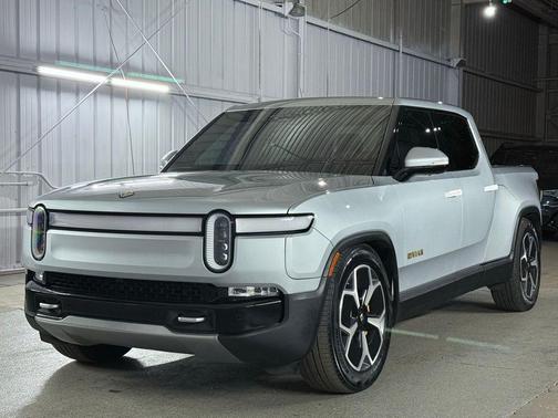 2022 Rivian R1T Adventure
