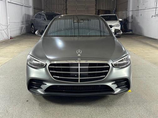 MANUFAKTUR Selenite Grey Magno 2022 Mercedes-Benz S-Class 4MATIC