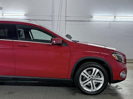 2020 Mercedes-Benz GLA 250 4MATIC