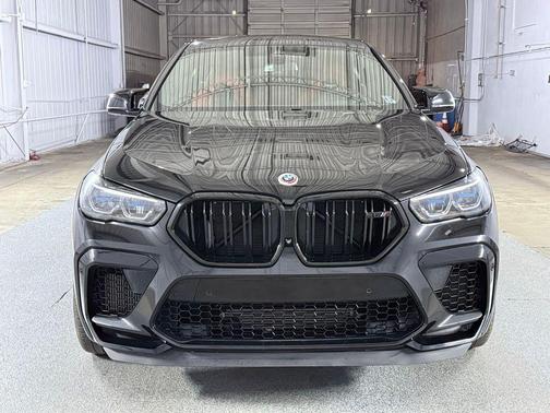 Black Sapphire Metallic 2023 BMW X6 M Base