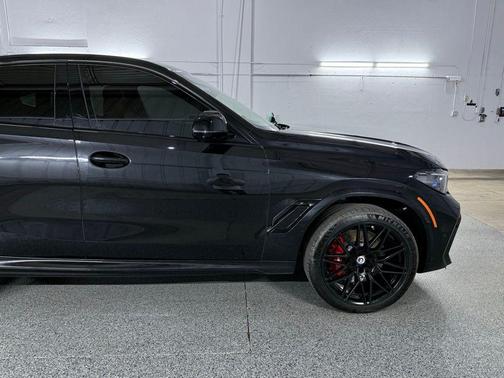 Black Sapphire Metallic 2023 BMW X6 M Base