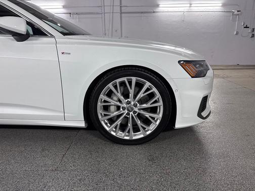 Glacier White Metallic 2019 Audi A6 3.0T Prestige